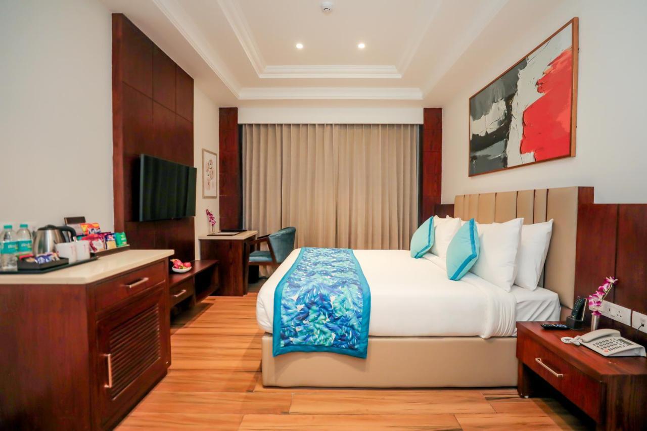 Regenta Place Phagwara By Royal Orchid Hotels Limited Exteriör bild