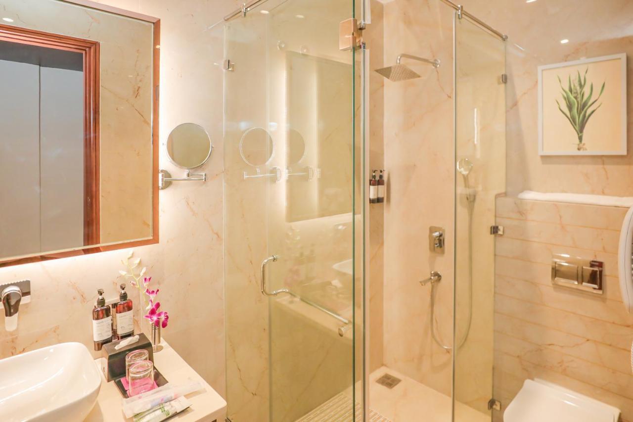 Regenta Place Phagwara By Royal Orchid Hotels Limited Exteriör bild