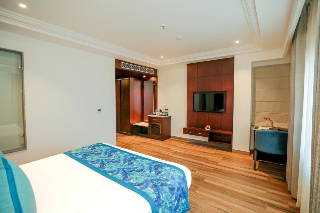 Regenta Place Phagwara By Royal Orchid Hotels Limited Exteriör bild