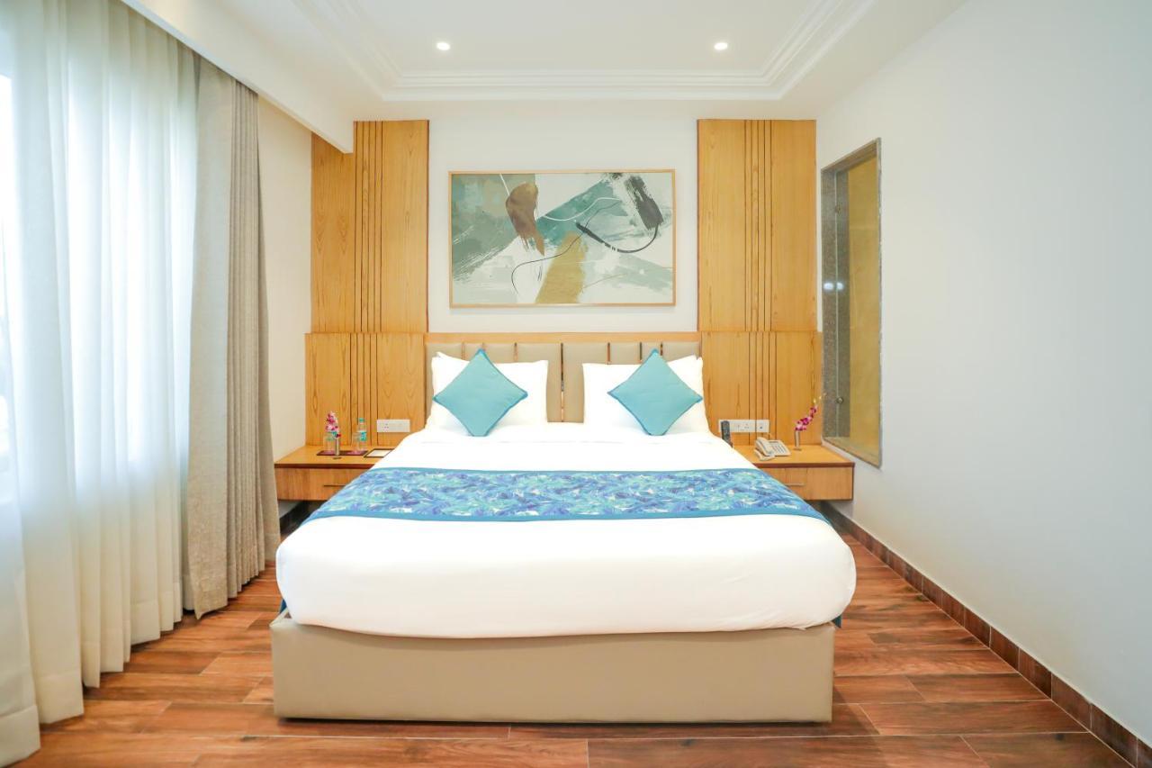 Regenta Place Phagwara By Royal Orchid Hotels Limited Exteriör bild