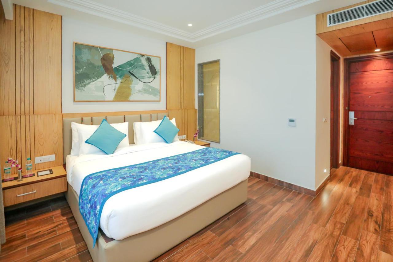 Regenta Place Phagwara By Royal Orchid Hotels Limited Exteriör bild