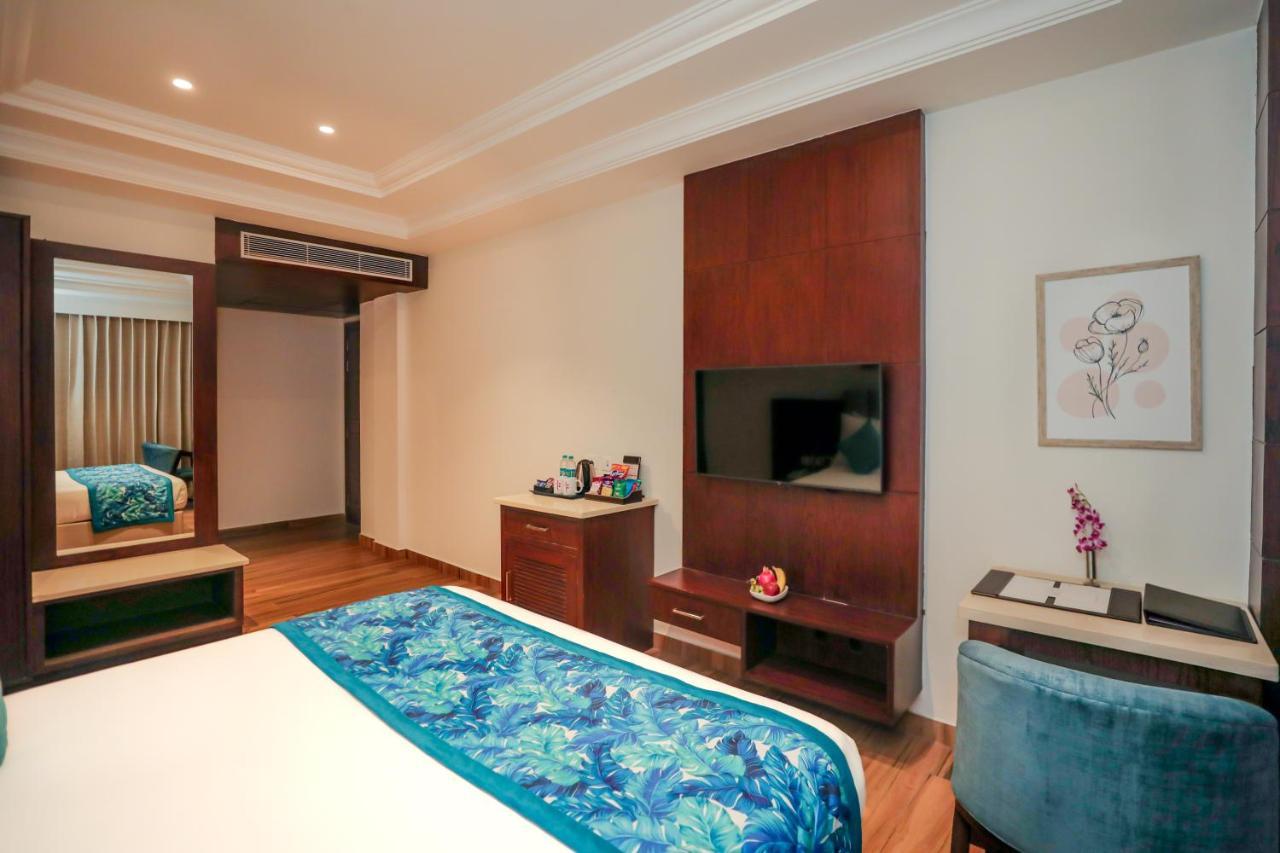 Regenta Place Phagwara By Royal Orchid Hotels Limited Exteriör bild
