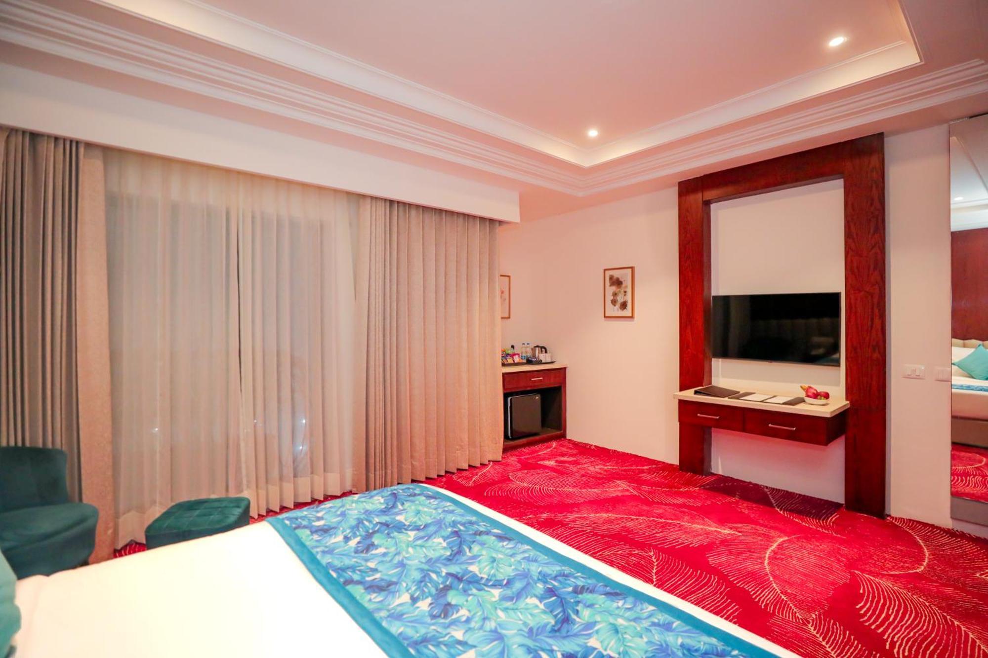 Regenta Place Phagwara By Royal Orchid Hotels Limited Exteriör bild