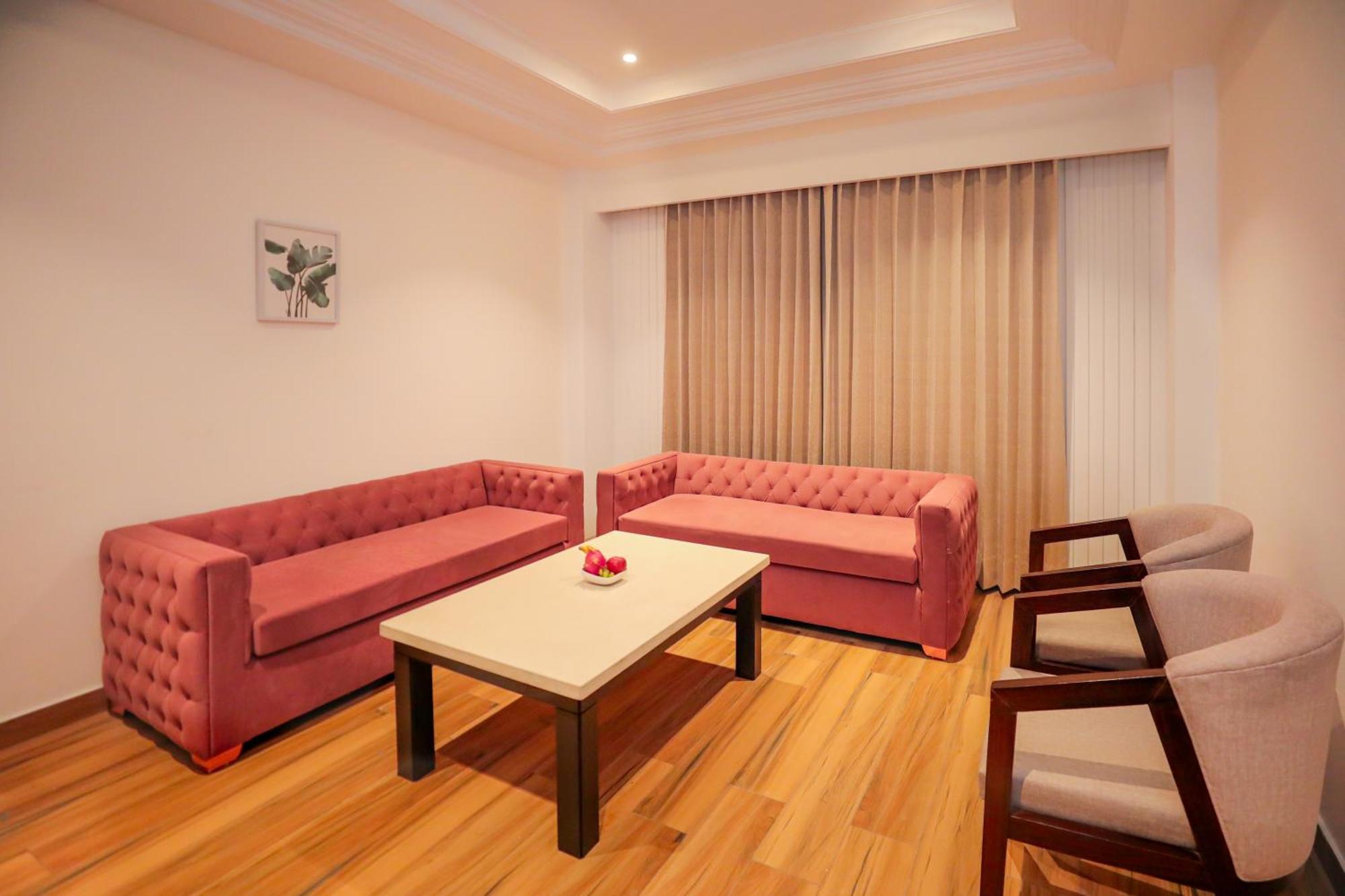 Regenta Place Phagwara By Royal Orchid Hotels Limited Exteriör bild